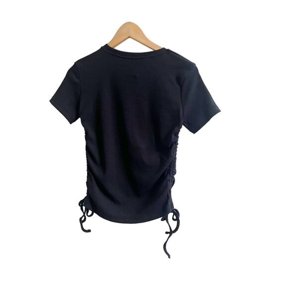 Outrageous Fortune NWT Ruched Side Ties Black Crop Top Tee Size 8 Minimalist - Picture 2 of 9